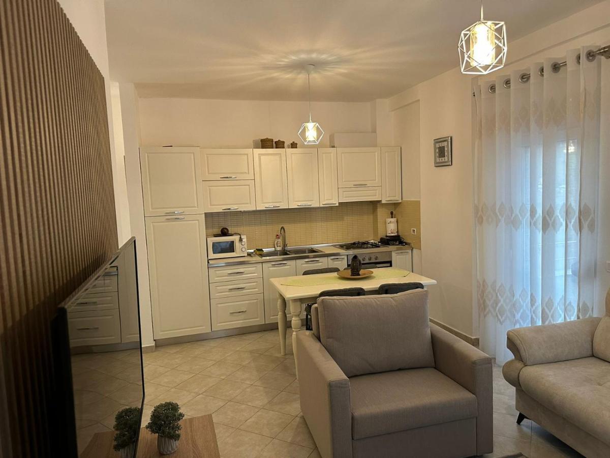 Sibora'S Apartment Golem  Esterno foto